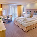 Hotel Maximilian Grand 5*