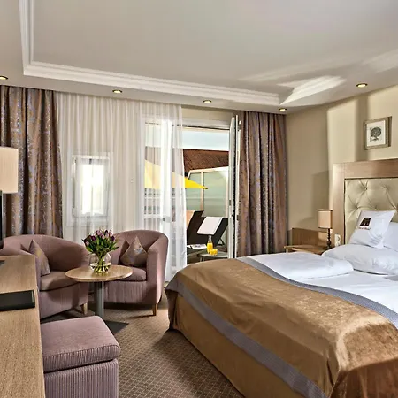 Maximilian Grand Бад-Грисбах