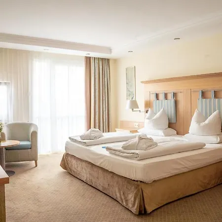 Maximilian Grand 5*