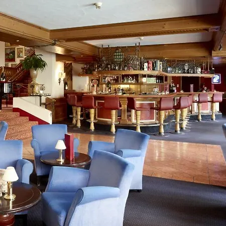 Maximilian Grand Отель