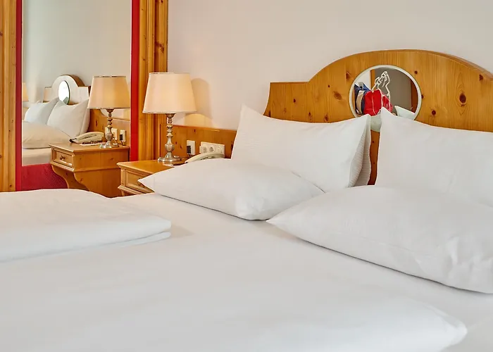 Maximilian Hotel