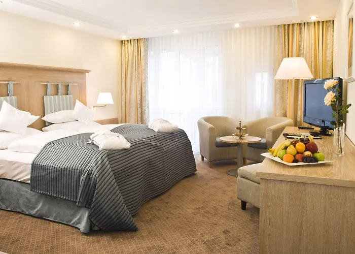 Maximilian Hotel 5*