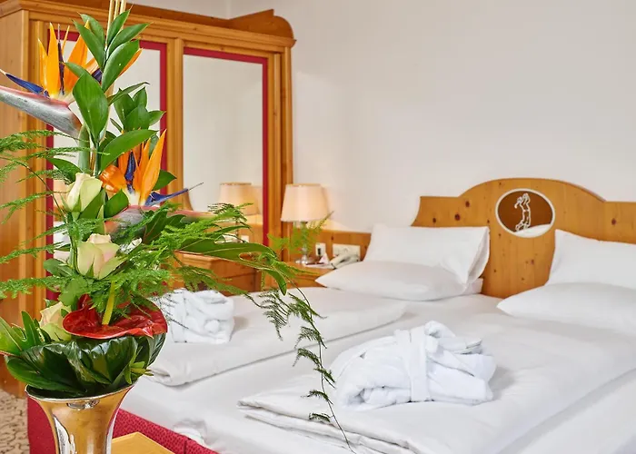 Maximilian Hotel