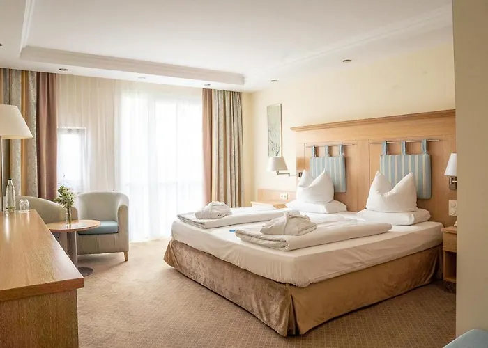 Maximilian 5*